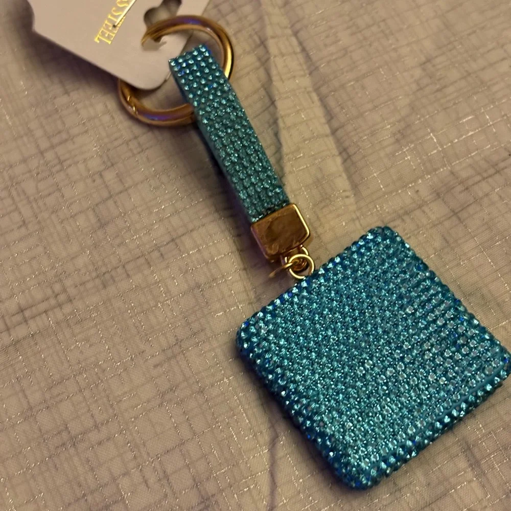 Fashion Blue Keychain Accessory